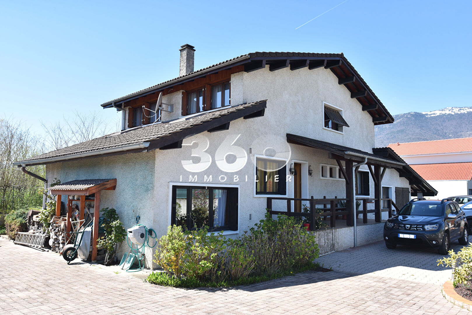 photo Maison 180 m² ? 6 chambres ? Piscine ? Proche CERN 