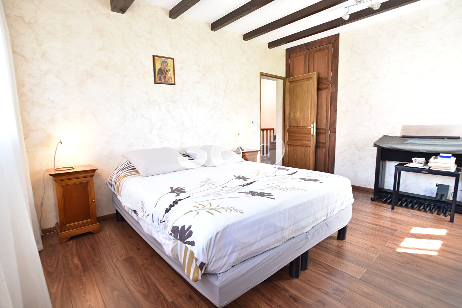 photo Maison 180 m² ? 6 chambres ? Piscine ? Proche CERN 