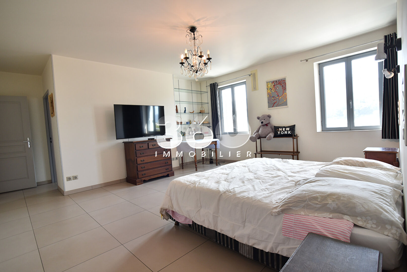 photo AIX-LES-BAINS Appartement T3 de 202 m² avec potentiel exceptionnel 