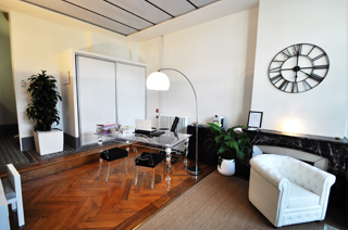 Intérieur de l'agence 360 immobilier à Aix-les-bains